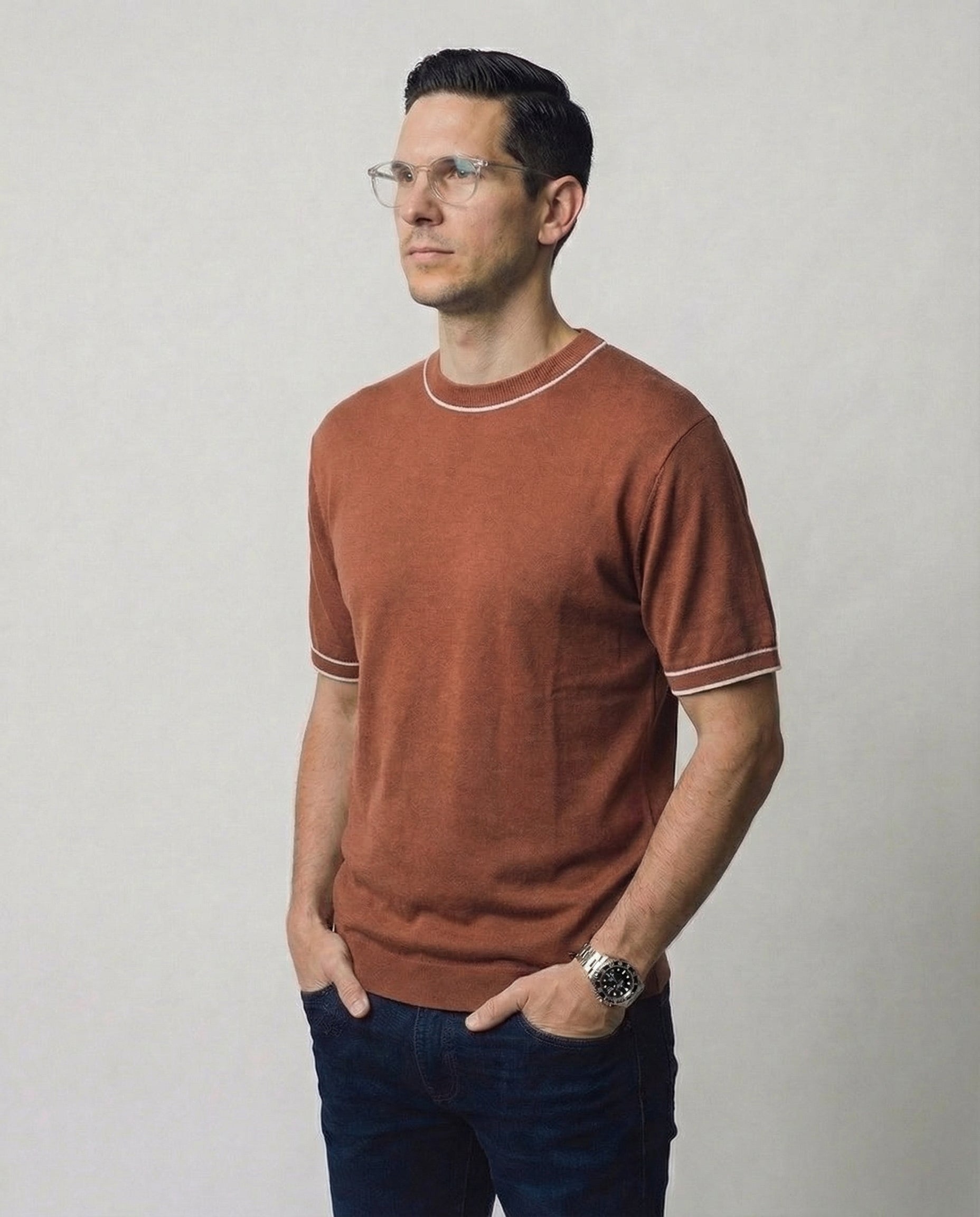 Vertical-Knit Round Neck Sweater
