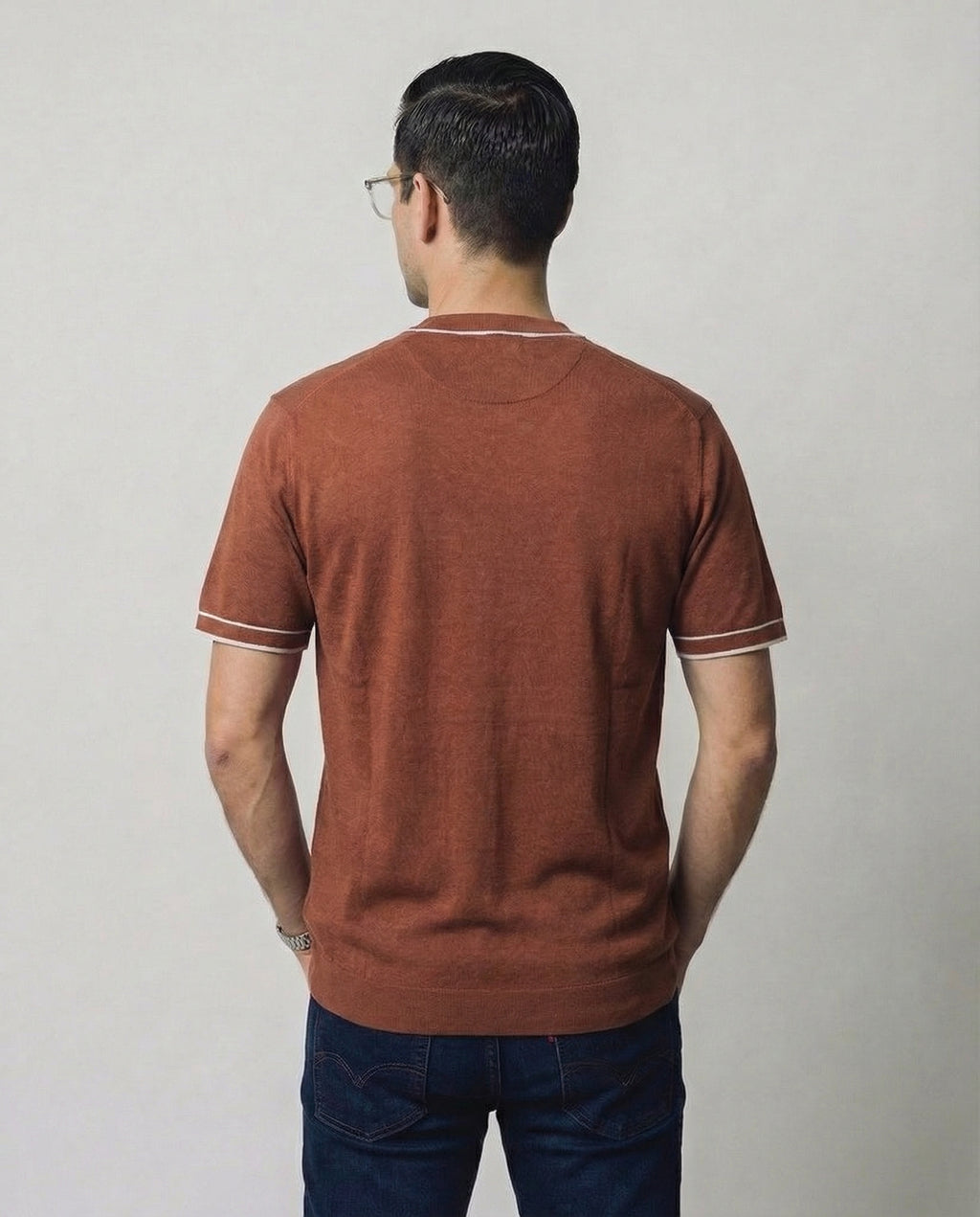 Vertical-Knit Round Neck Sweater