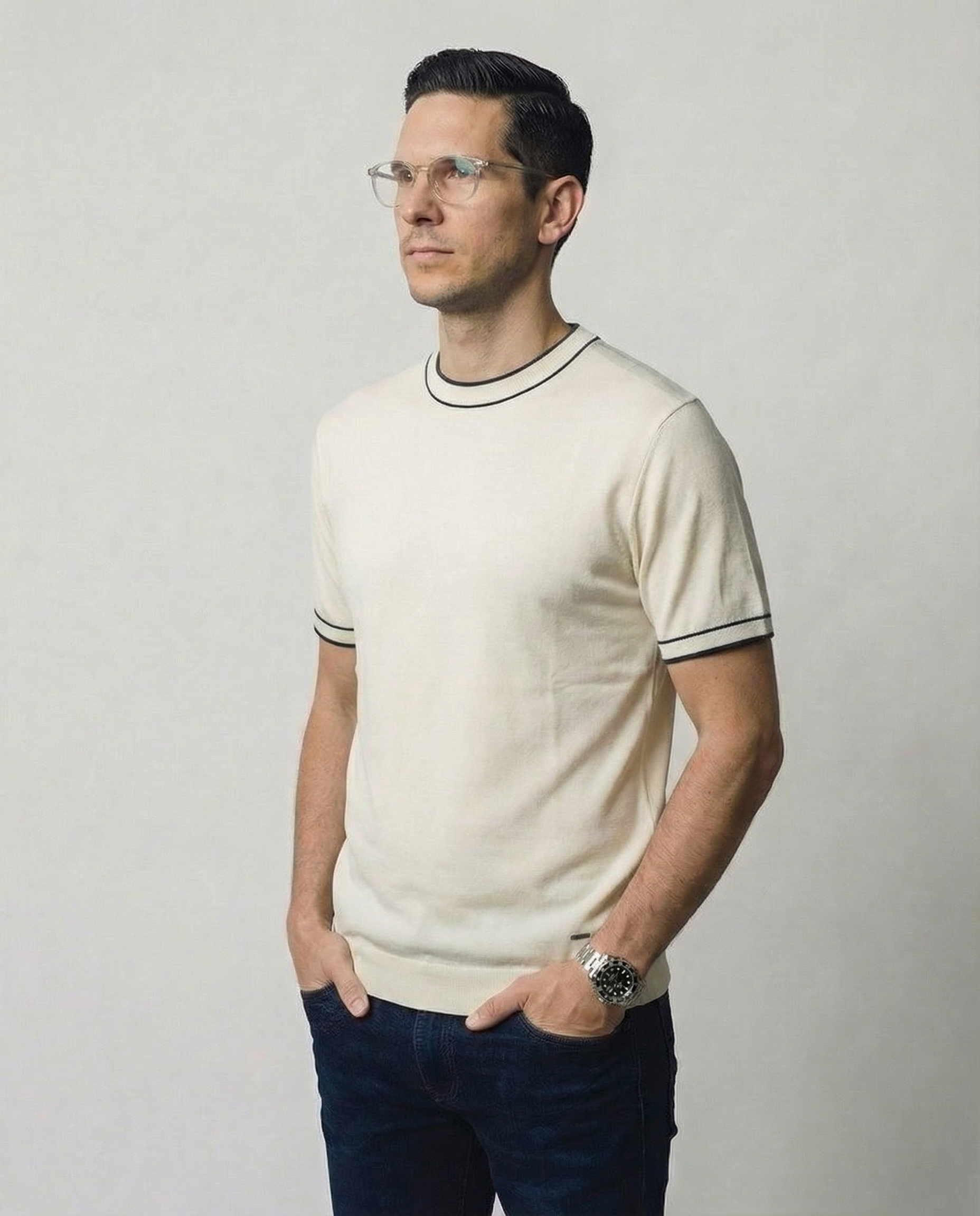 Vertical-Knit Round Neck Sweater